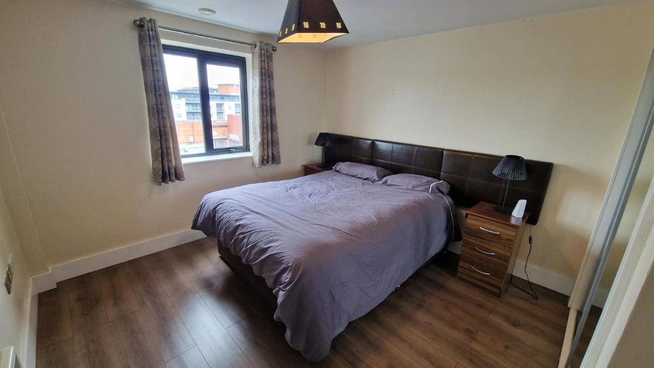 Two Bedroom Apartment, Birmingham City Centre B1 מראה חיצוני תמונה